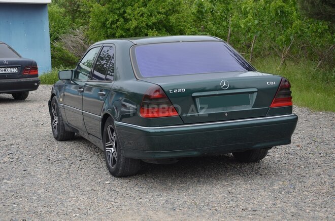 Mercedes C 220 d 1998, 382,052 km - 2.2 л - İmişli