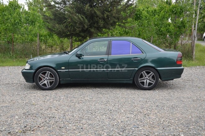 Mercedes C 220 d 1998, 382,052 km - 2.2 л - İmişli