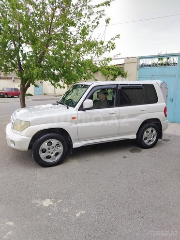 Mitsubishi Pajero io 2000, 279,000 km - 1.8 л - Bakı