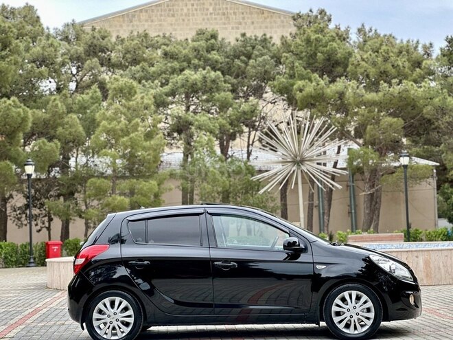 Hyundai i20 2010, 249,802 km - 1.6 l - Bakı