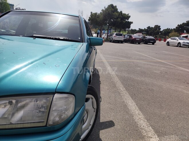 Mercedes C 180 1997, 327,483 km - 1.8 л - Bakı