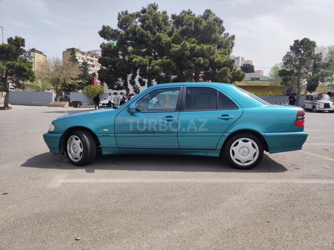 Mercedes C 180 1997, 327,483 km - 1.8 л - Bakı