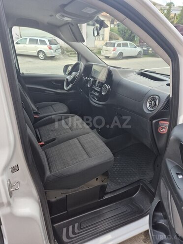 Mercedes Vito 114 2017, 308,000 km - 2.2 л - Bakı