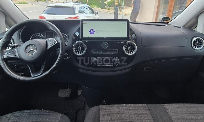 Mercedes Vito 114 2017, 308,000 km - 2.2 л - Bakı