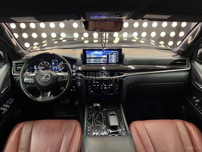 Lexus LX 450d 2018, 180,000 km - 4.5 л - Bakı