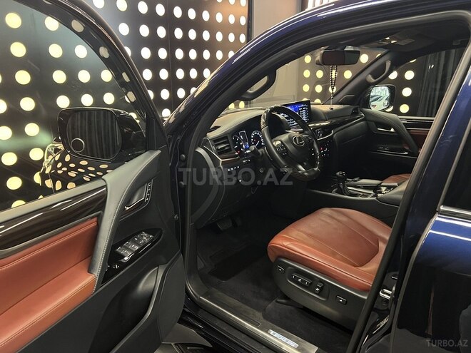 Lexus LX 450d 2018, 180,000 km - 4.5 л - Bakı