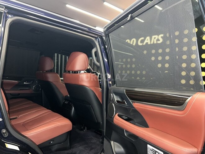 Lexus LX 450d 2018, 180,000 km - 4.5 л - Bakı