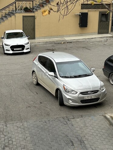 Hyundai Accent 2014, 186,684 km - 1.6 л - Bakı