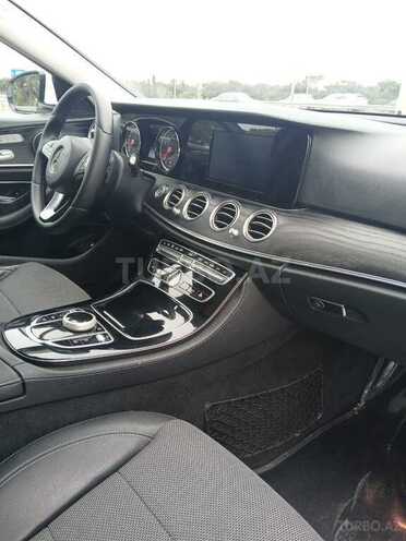 Mercedes 200 2017, 190,000 km - 2.0 l - Bakı
