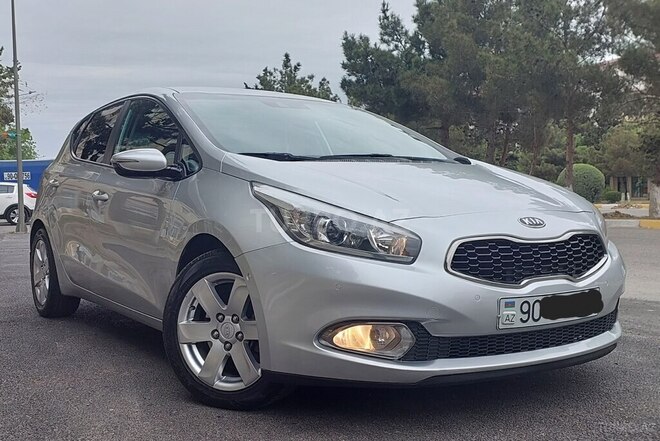 Kia Ceed 2013, 350,000 km - 1.6 l - Bakı