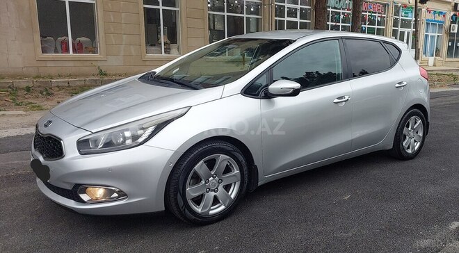 Kia Ceed 2013, 350,000 km - 1.6 l - Bakı