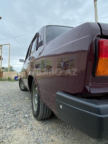 LADA (VAZ) 2107 2006, 70,000 km - 1.6 л - Salyan