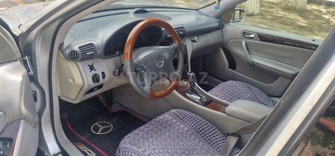 Mercedes C 200 2000, 325,690 km - 2.0 l - Bakı