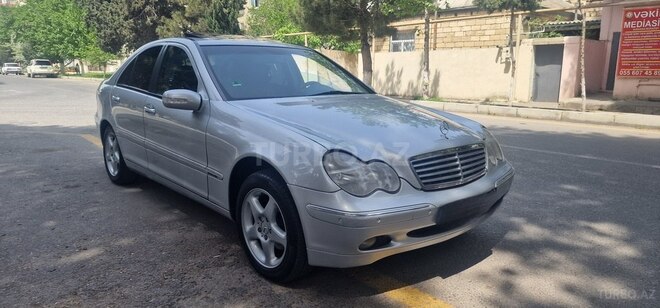 Mercedes C 200 2000, 325,690 km - 2.0 l - Bakı