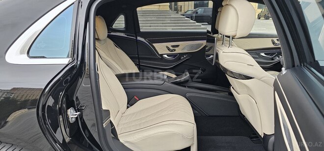 Mercedes-Maybach  2019, 36,700 km - 3.0 l - Bakı