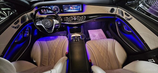 Mercedes-Maybach  2019, 36,700 km - 3.0 l - Bakı