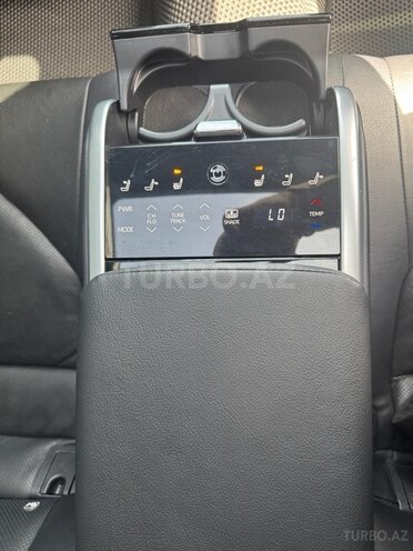 Toyota Camry 2019, 174,000 km - 2.5 л - Bakı