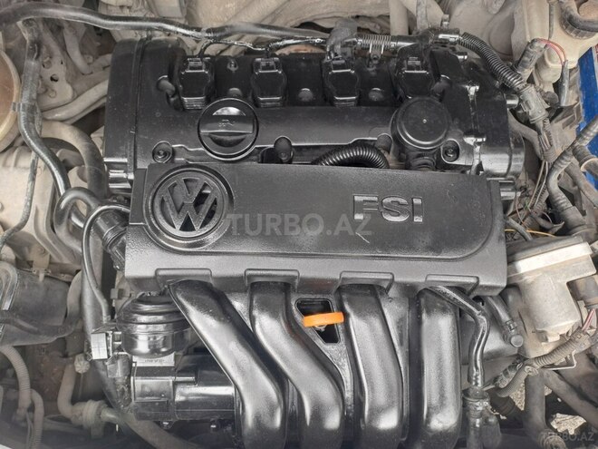 Volkswagen Golf 2005, 333,333 km - 1.6 l - Bakı