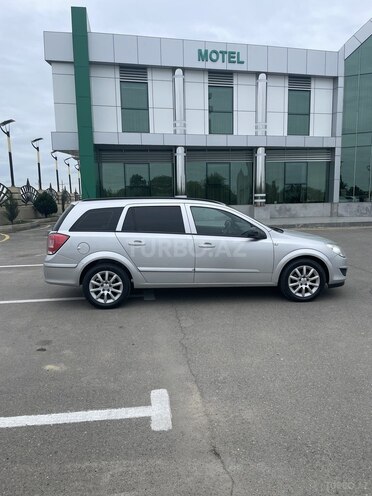 Opel Astra 2007, 208,000 km - 1.4 л - Beyləqan