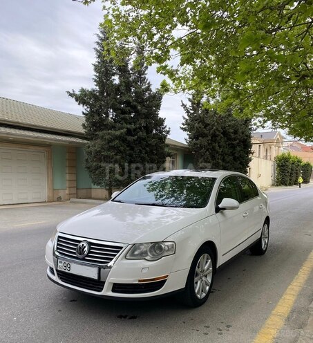 Volkswagen Passat 2010, 215,000 km - 2.0 l - Bakı