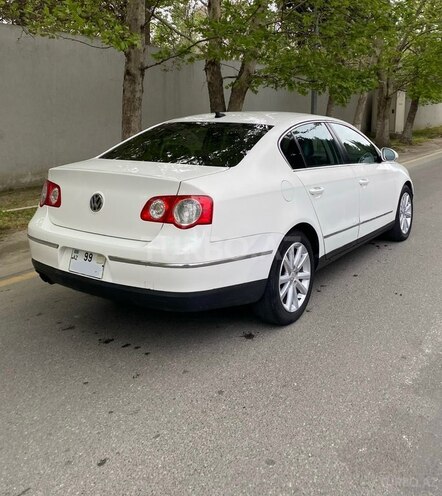 Volkswagen Passat 2010, 215,000 km - 2.0 l - Bakı