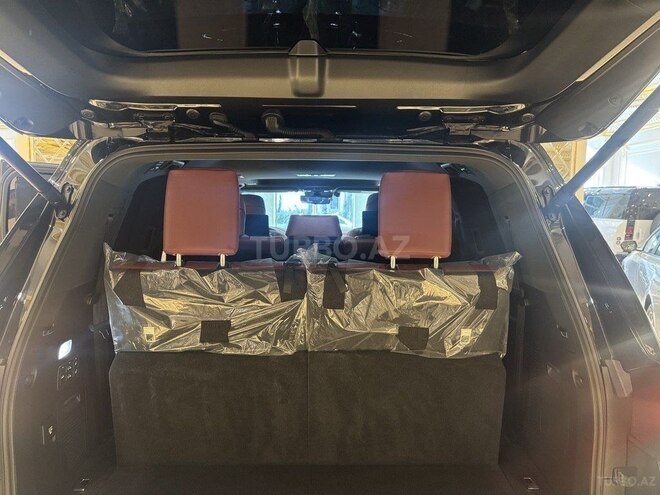 Lexus LX 600-14