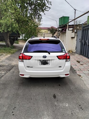 Toyota Corolla Fielder 2015, 123,523 km - 1.5 l - Bakı