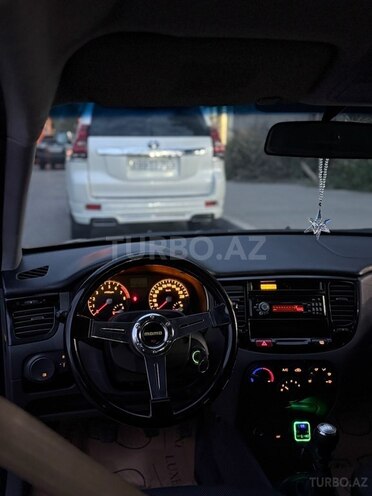 Kia Rio 2006, 266,000 km - 1.4 l - Bakı