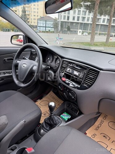 Kia Rio 2006, 266,000 km - 1.4 l - Bakı