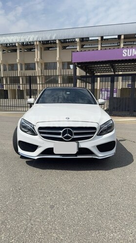 Mercedes C 300 2015, 179,000 km - 2.0 l - Sumqayıt