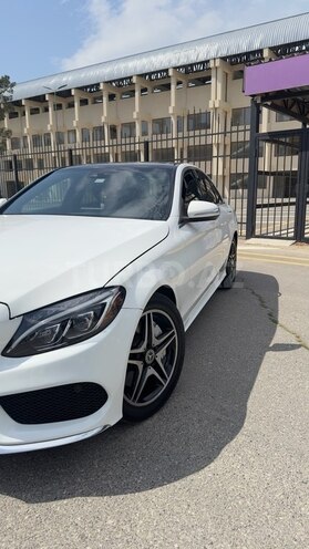 Mercedes C 300 2015, 179,000 km - 2.0 l - Sumqayıt