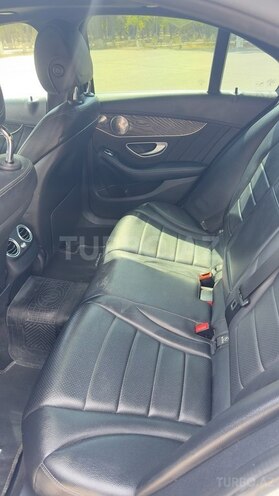Mercedes C 300 2015, 179,000 km - 2.0 l - Sumqayıt