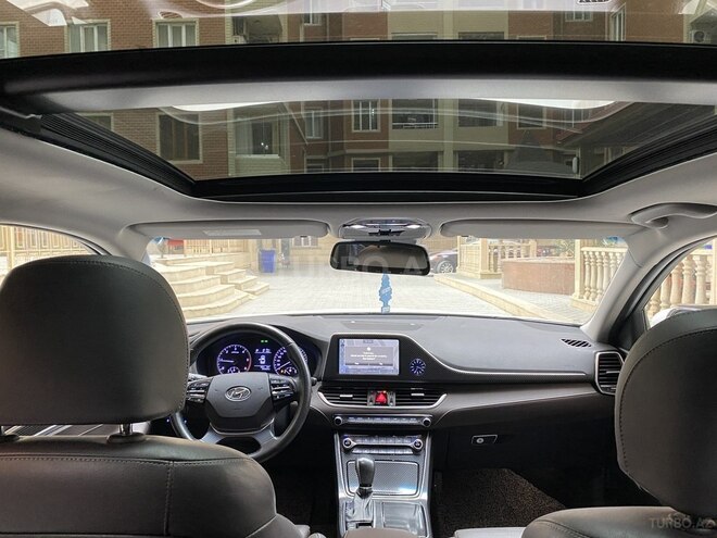 Hyundai Grandeur 2018, 208,000 km - 2.2 л - Bakı