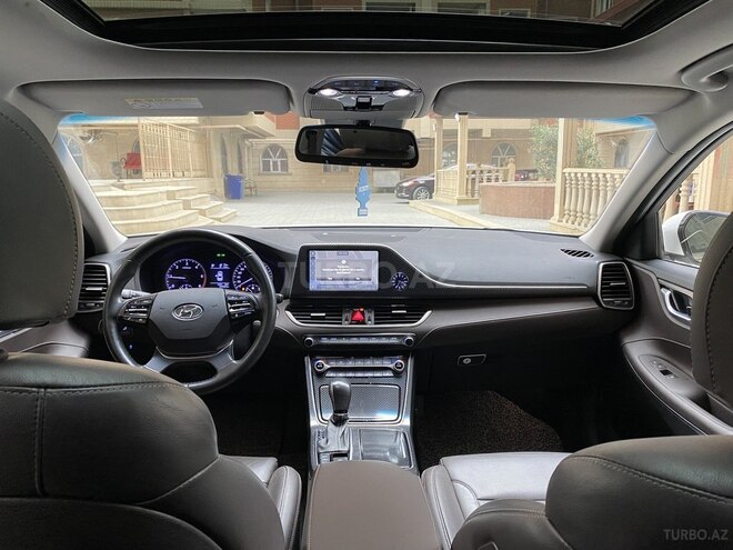 Hyundai Grandeur 2018, 208,000 km - 2.2 л - Bakı