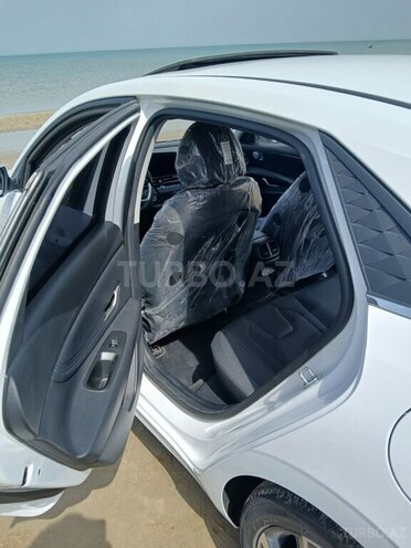 Hyundai Elantra 2024, 22,600 km - 1.5 l - Bakı