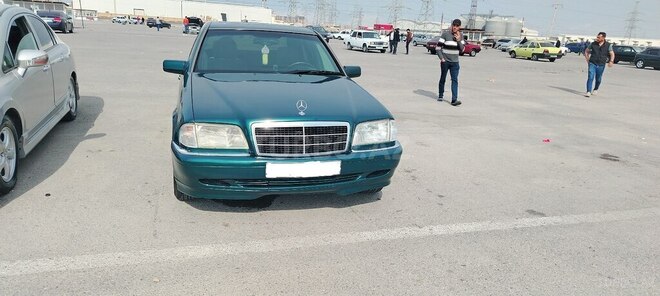 Mercedes C 220 1996, 393,000 km - 2.2 l - Şirvan