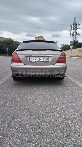Mercedes E 220 d 2005, 302,759 km - 2.2 л - Bakı