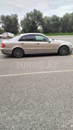 Mercedes E 220 d 2005, 302,759 km - 2.2 л - Bakı