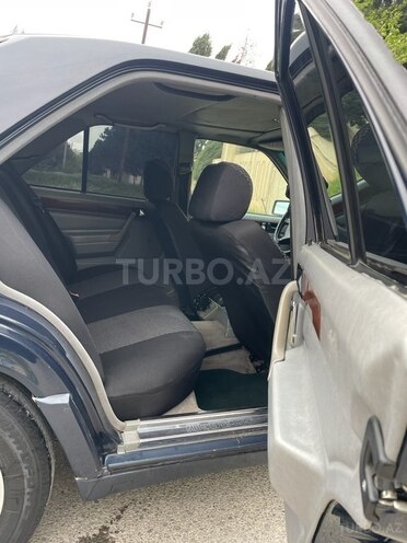 Mercedes 190 1990, 417,351 km - 1.8 l - Bakı