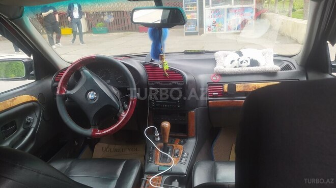 BMW 320 1997, 300,000 km - 2.0 l - Mingəçevir