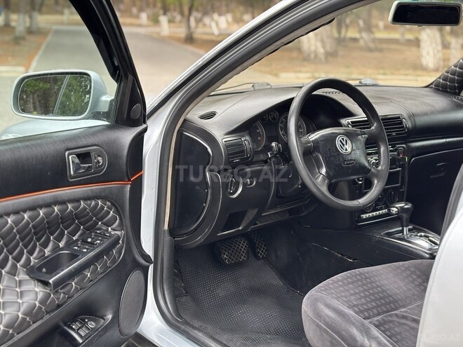 Volkswagen Passat 2002, 234,000 km - 1.8 l - Bakı