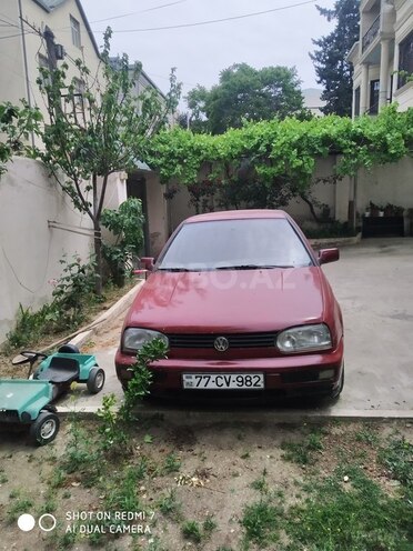Volkswagen Golf 1997, 198,170 km - 1.6 l - Bakı