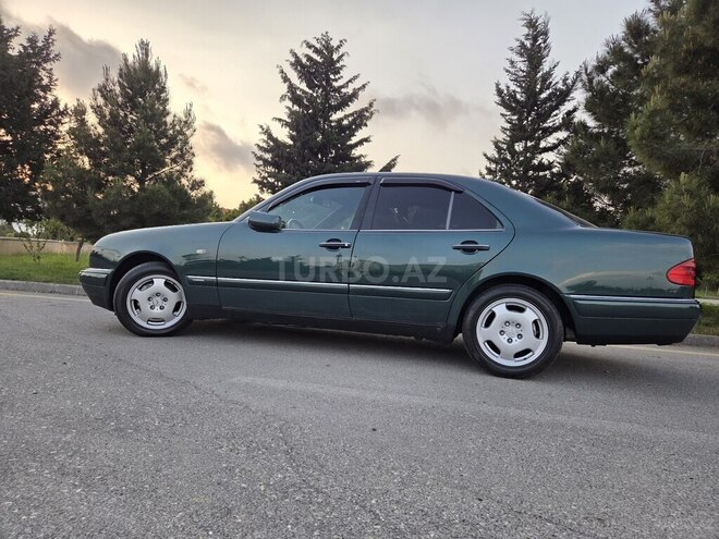Mercedes E 230 1997, 369,727 km - 2.3 l - Bakı