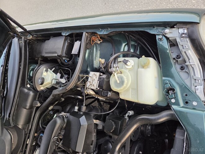 Mercedes E 230 1997, 369,727 km - 2.3 l - Bakı