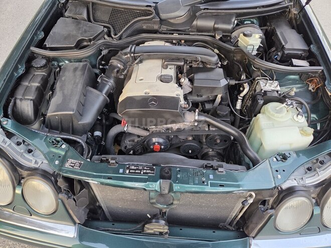 Mercedes E 230 1997, 369,727 km - 2.3 l - Bakı