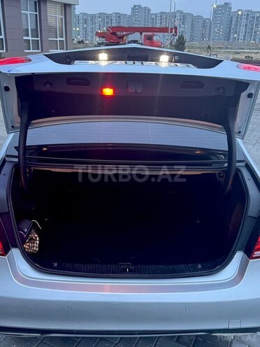 Mercedes E 220 d 2015, 260,000 km - 2.2 l - Bakı