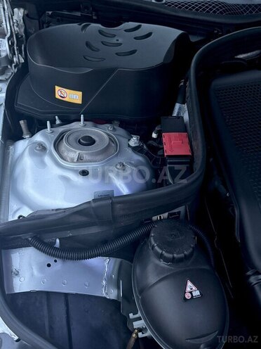 Mercedes E 220 d 2015, 260,000 km - 2.2 l - Bakı