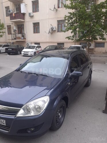 Opel Astra 2009, 300,000 km - 1.4 l - Bakı