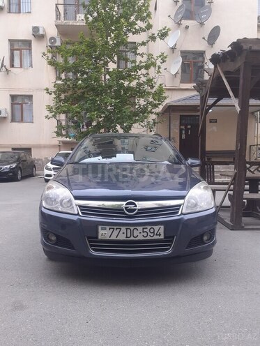 Opel Astra 2009, 300,000 km - 1.4 l - Bakı