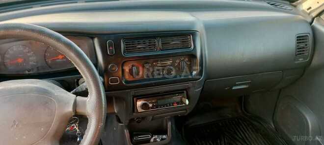 Mitsubishi L200 1999, 250,000 km - 2.5 л - Bakı